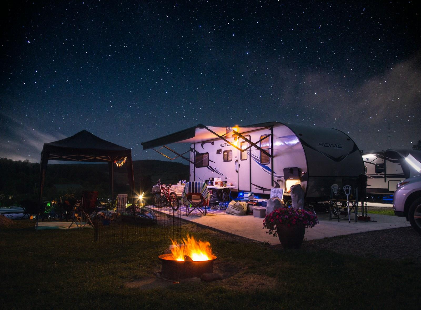Muziekbingo op een camping